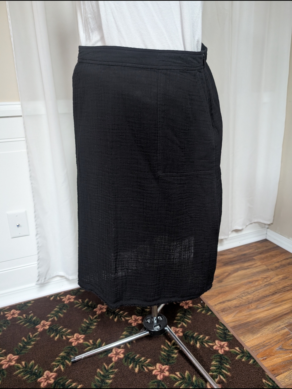 Eileen Fisher Black Crinkled Midi Skirt
